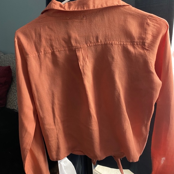 Coral Colored Blouse - Picture 7 of 9